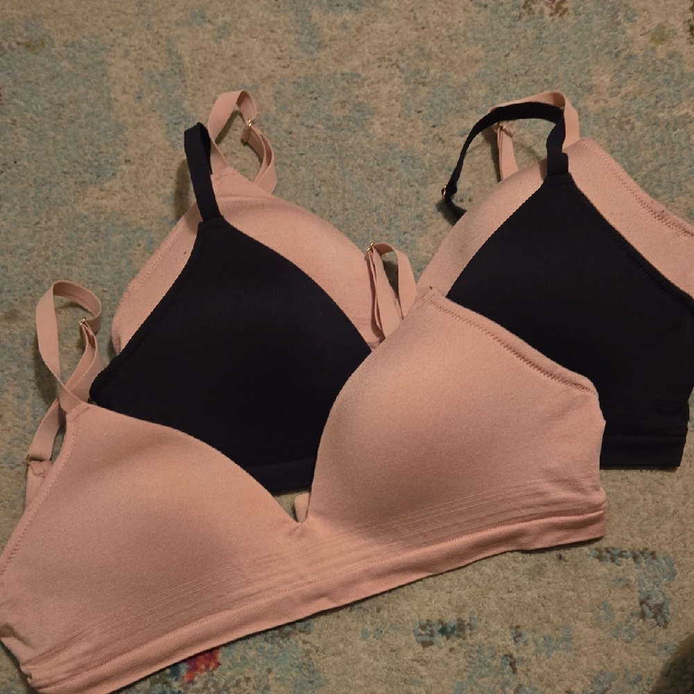 Joyspun Wireless Bra Bundle Medium - image 1